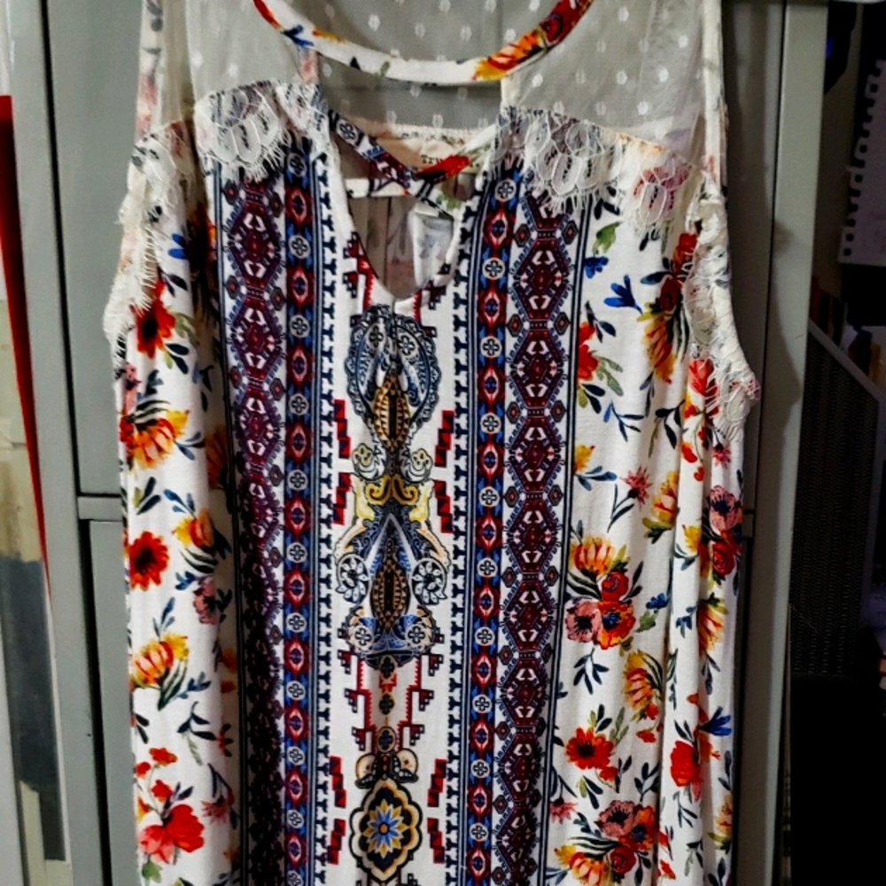 TRUE SELF OPEN SHOULDER TOP FLORAL PRINT